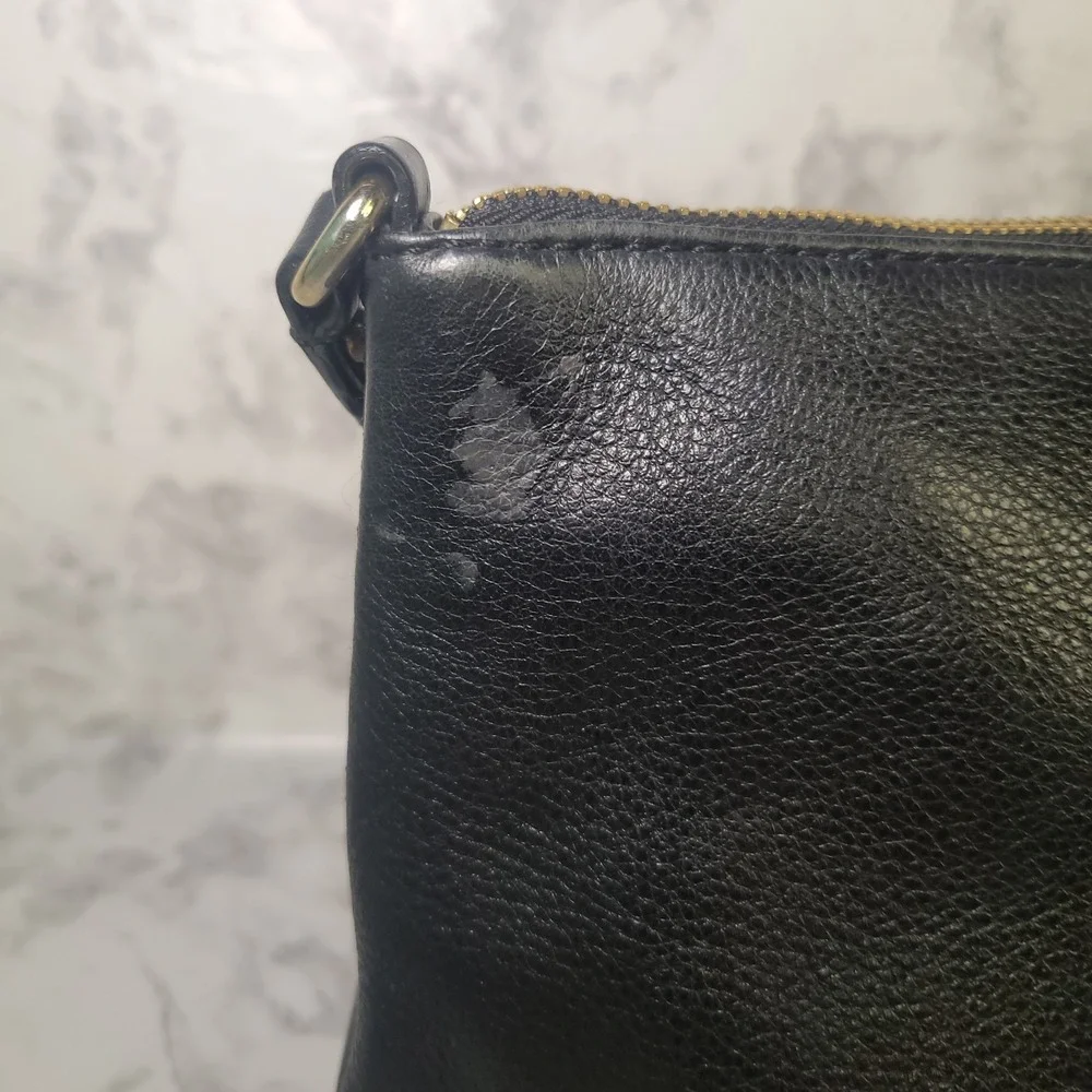 Michael Kors‎ Black Pebbled Leather Crossbody Bag Gold Hardware Front Zip Pocket